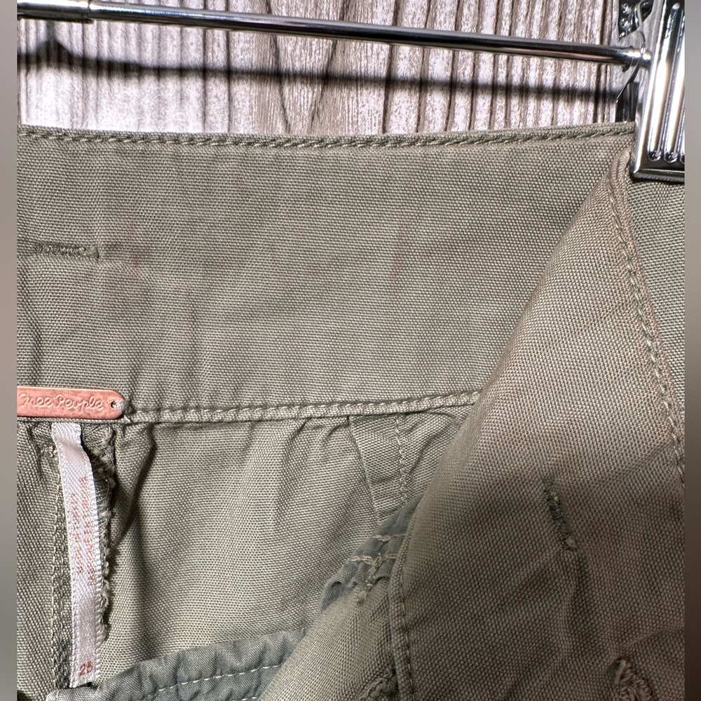 Free People Olive Green Cropped Cargo Pants Sz 25 - Picture 4 of 5